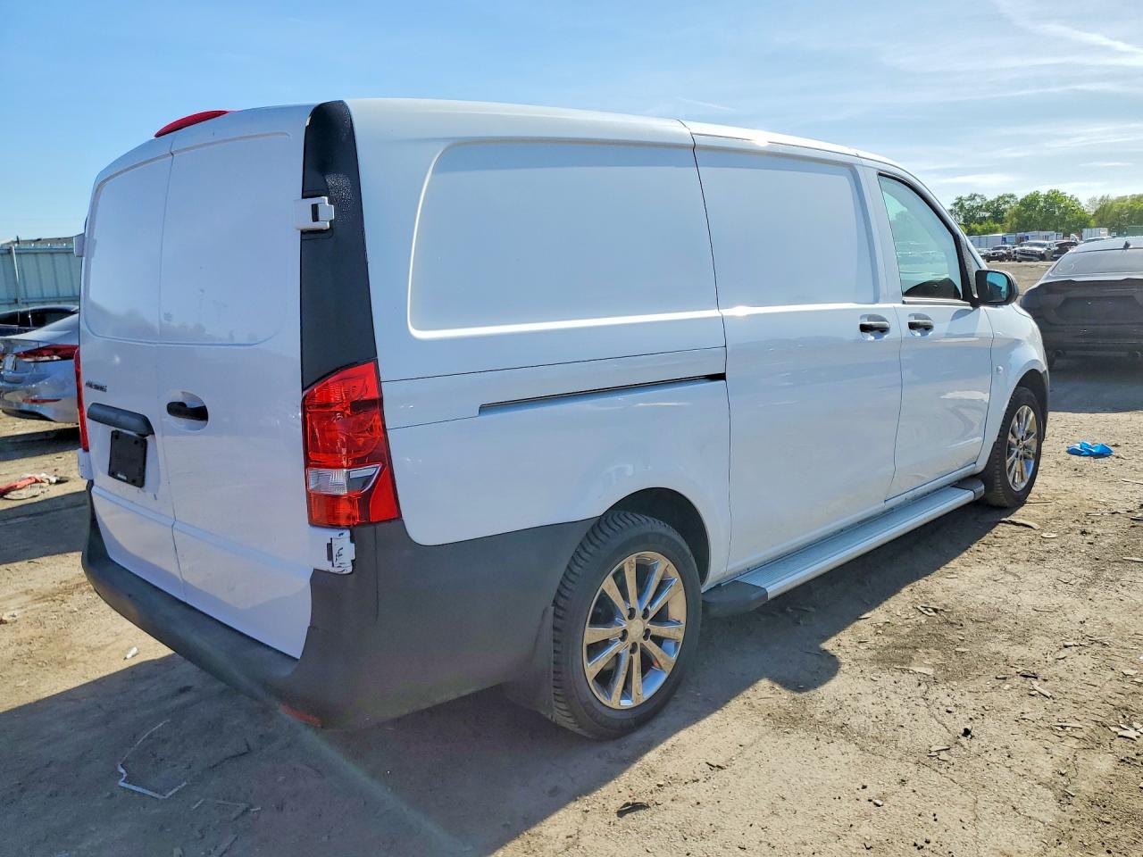 Mercedes-Benz Metris