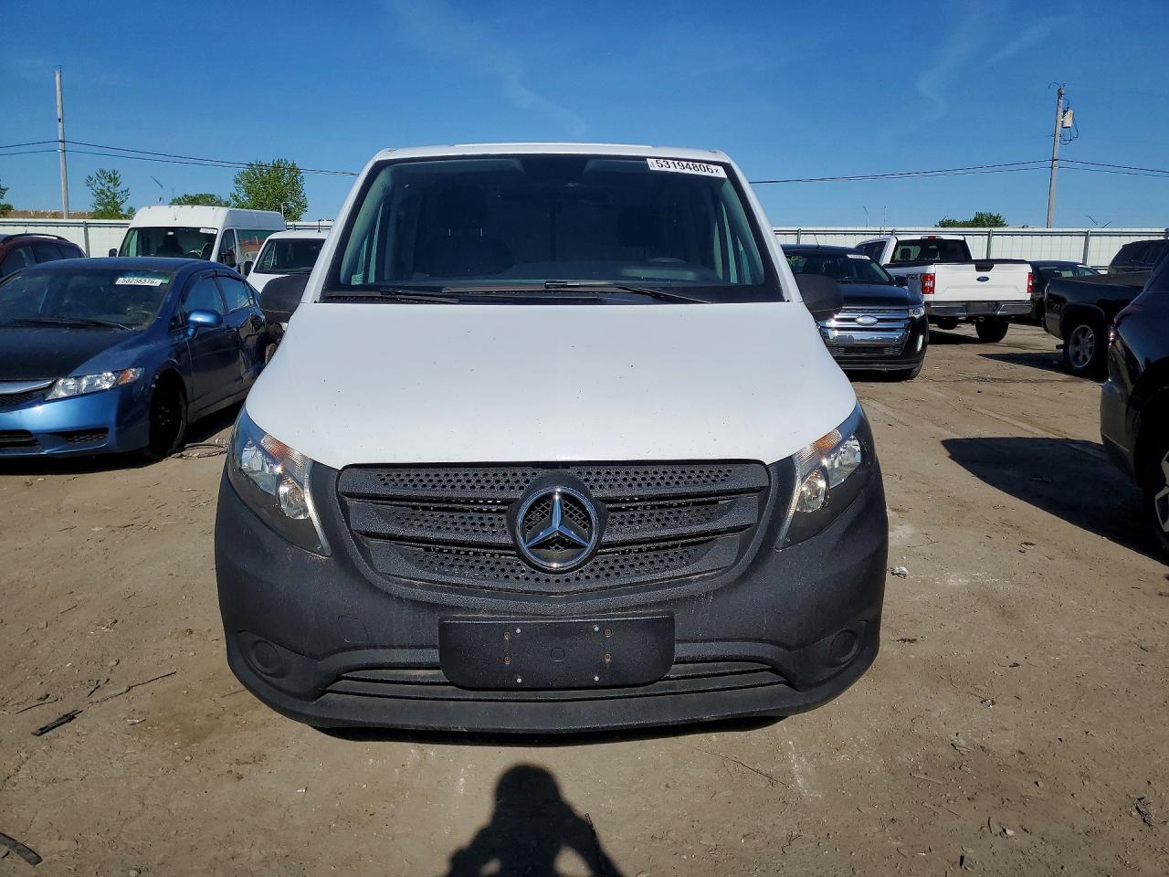 Mercedes-Benz Metris