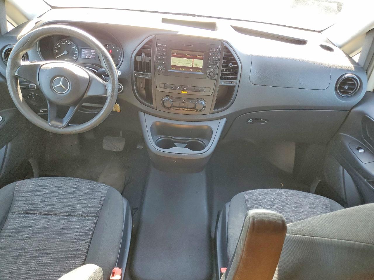 Mercedes-Benz Metris