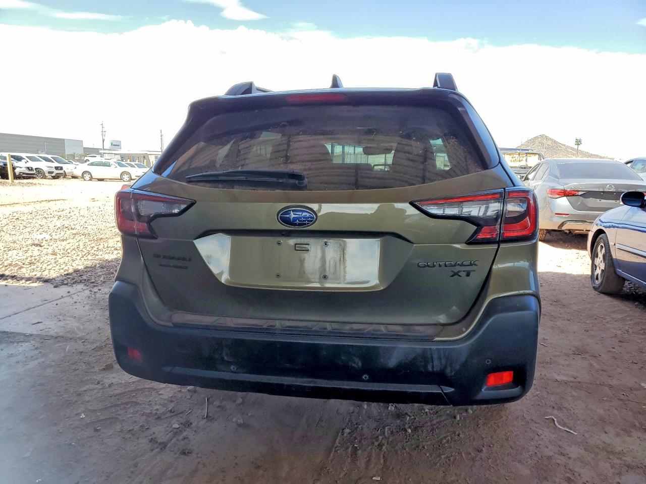 Subaru Outback Onyx Edition Xt