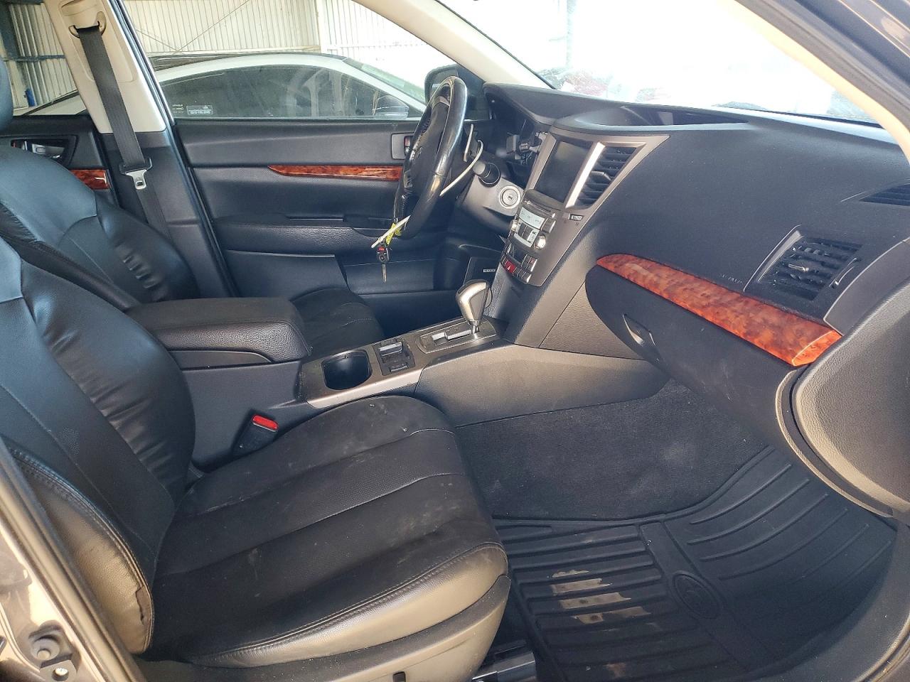 Subaru Outback 2.5i Limited