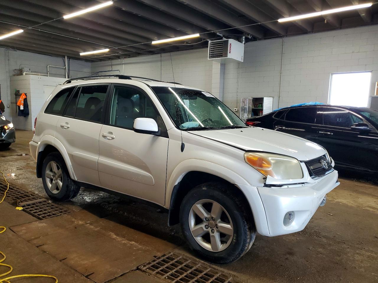 Toyota RAV4 Base