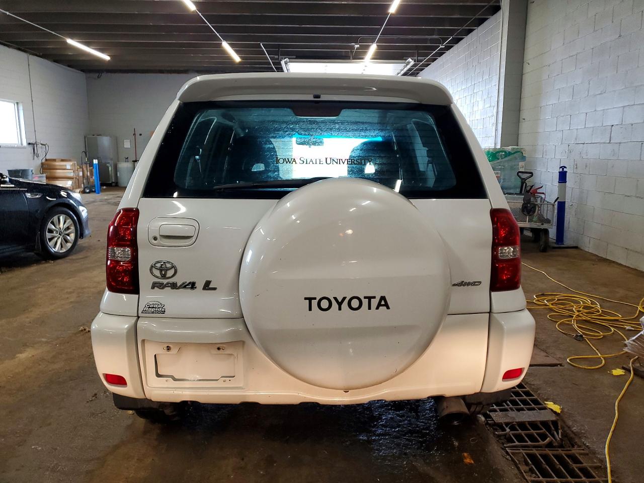 Toyota RAV4 Base