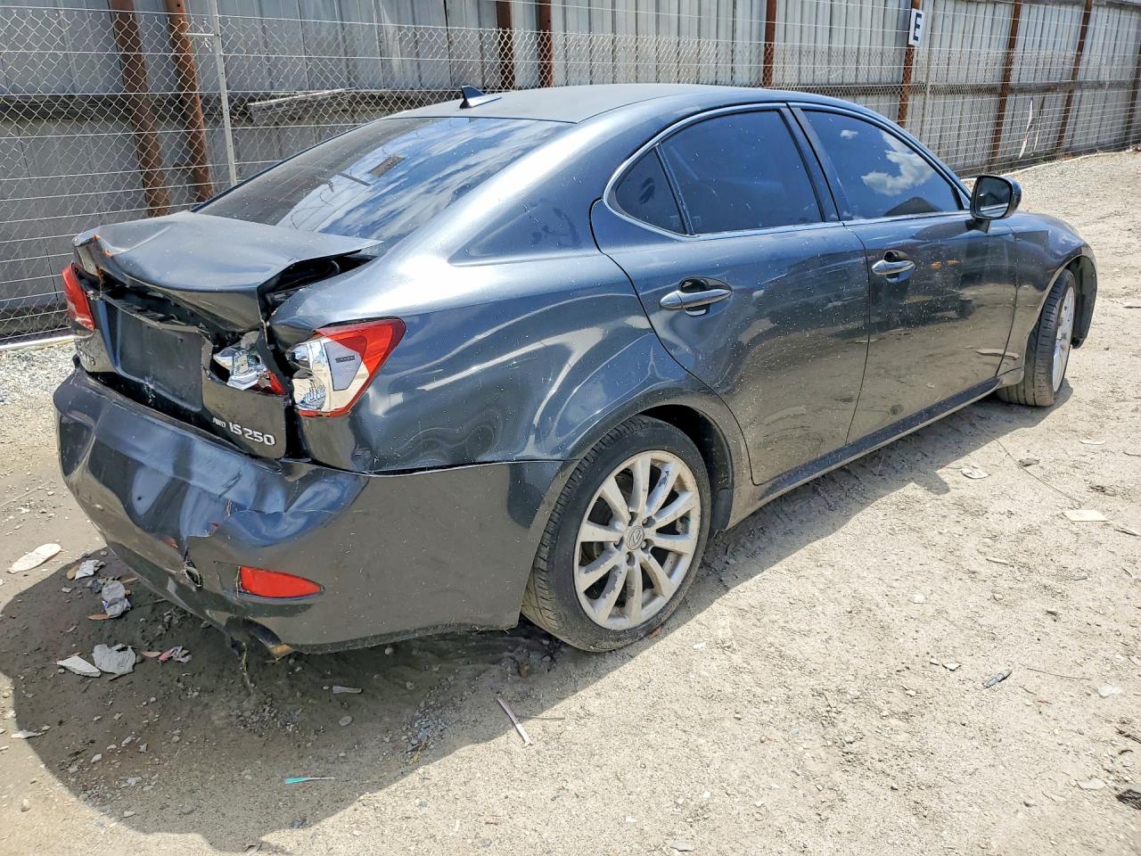 Lexus Is Base