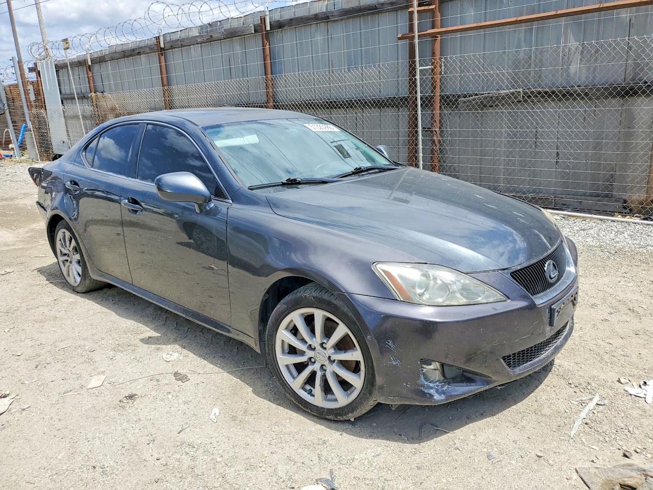 Lexus Is Base
