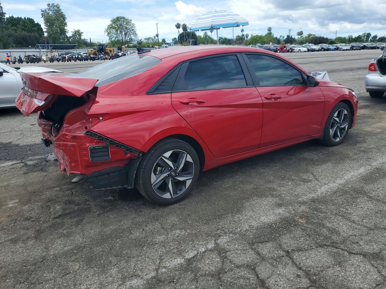 Hyundai ELANTRA Sel