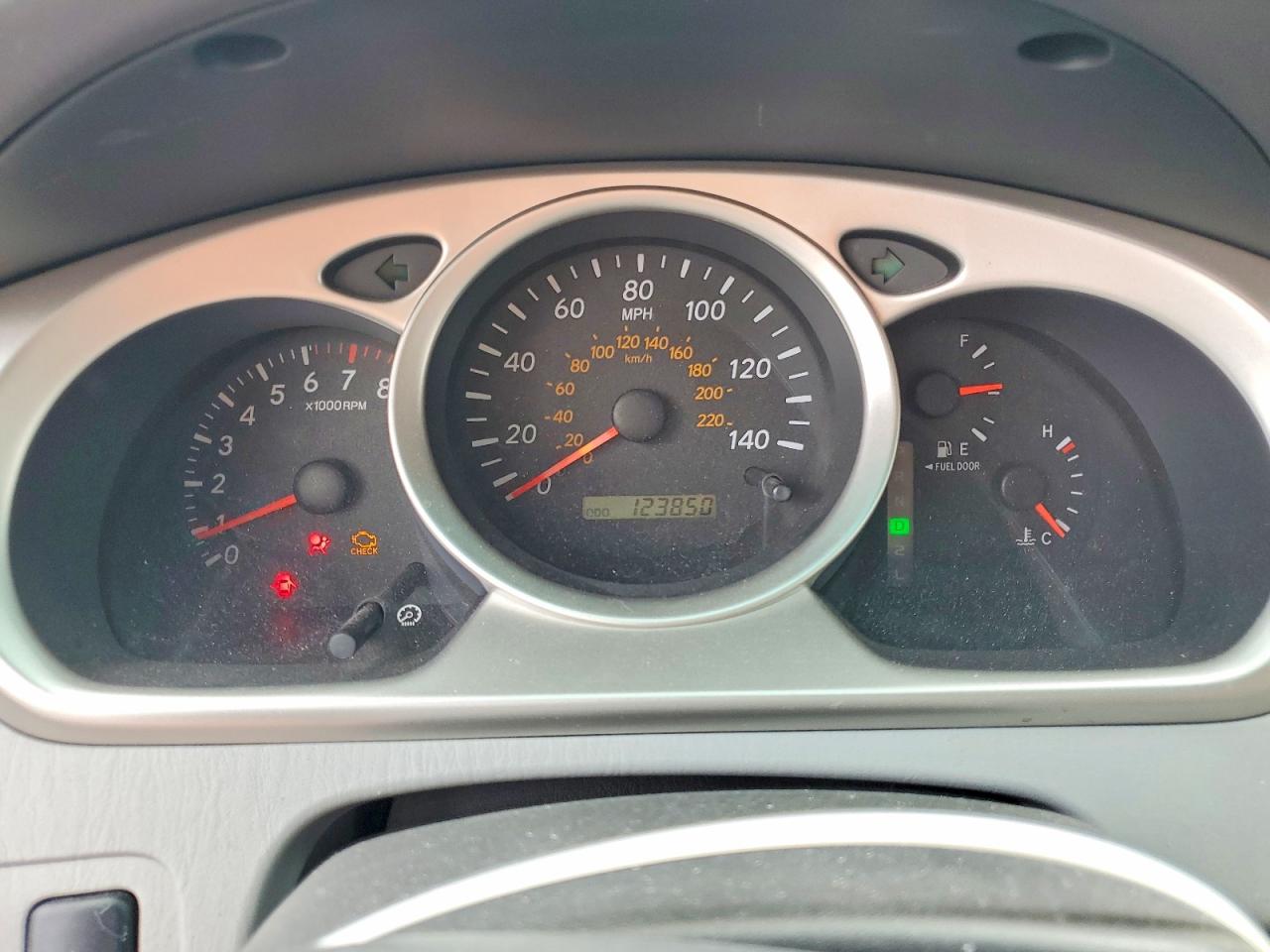Toyota Highlander Base