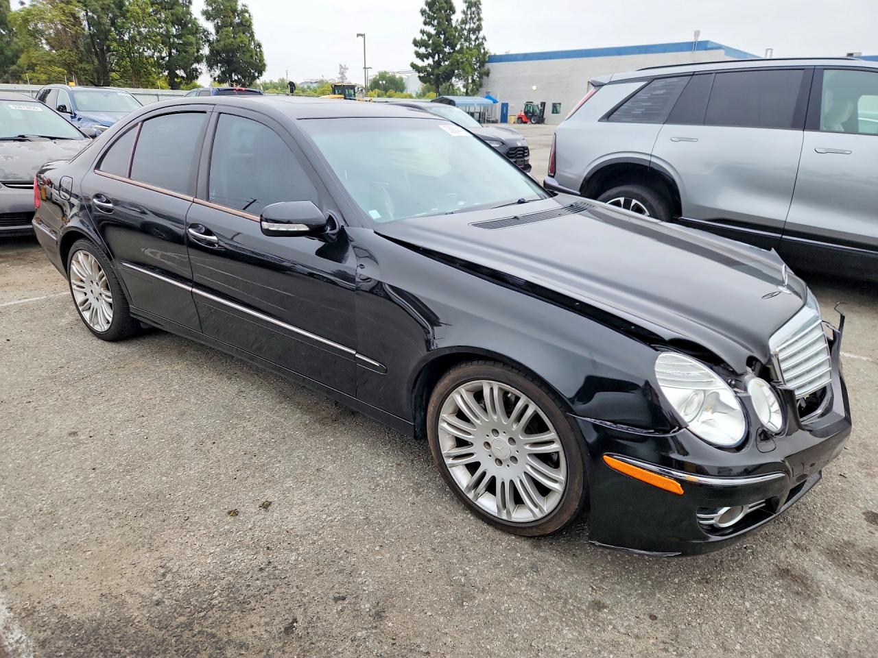 Mercedes-Benz E-Class 350