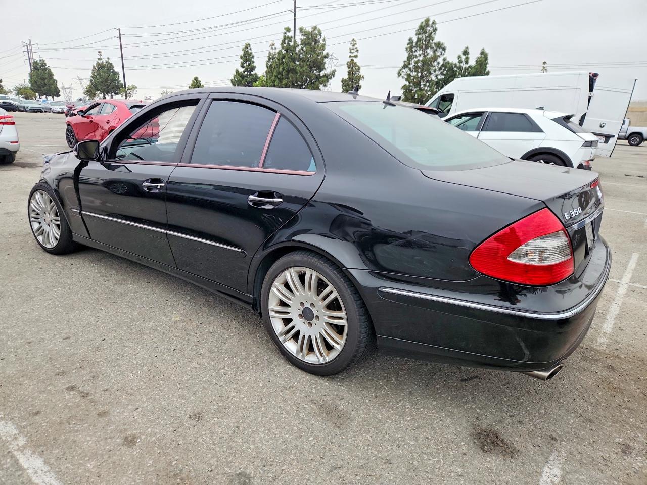 Mercedes-Benz E-Class 350