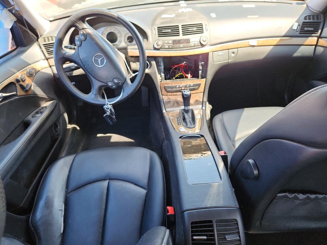 Mercedes-Benz E-Class 350