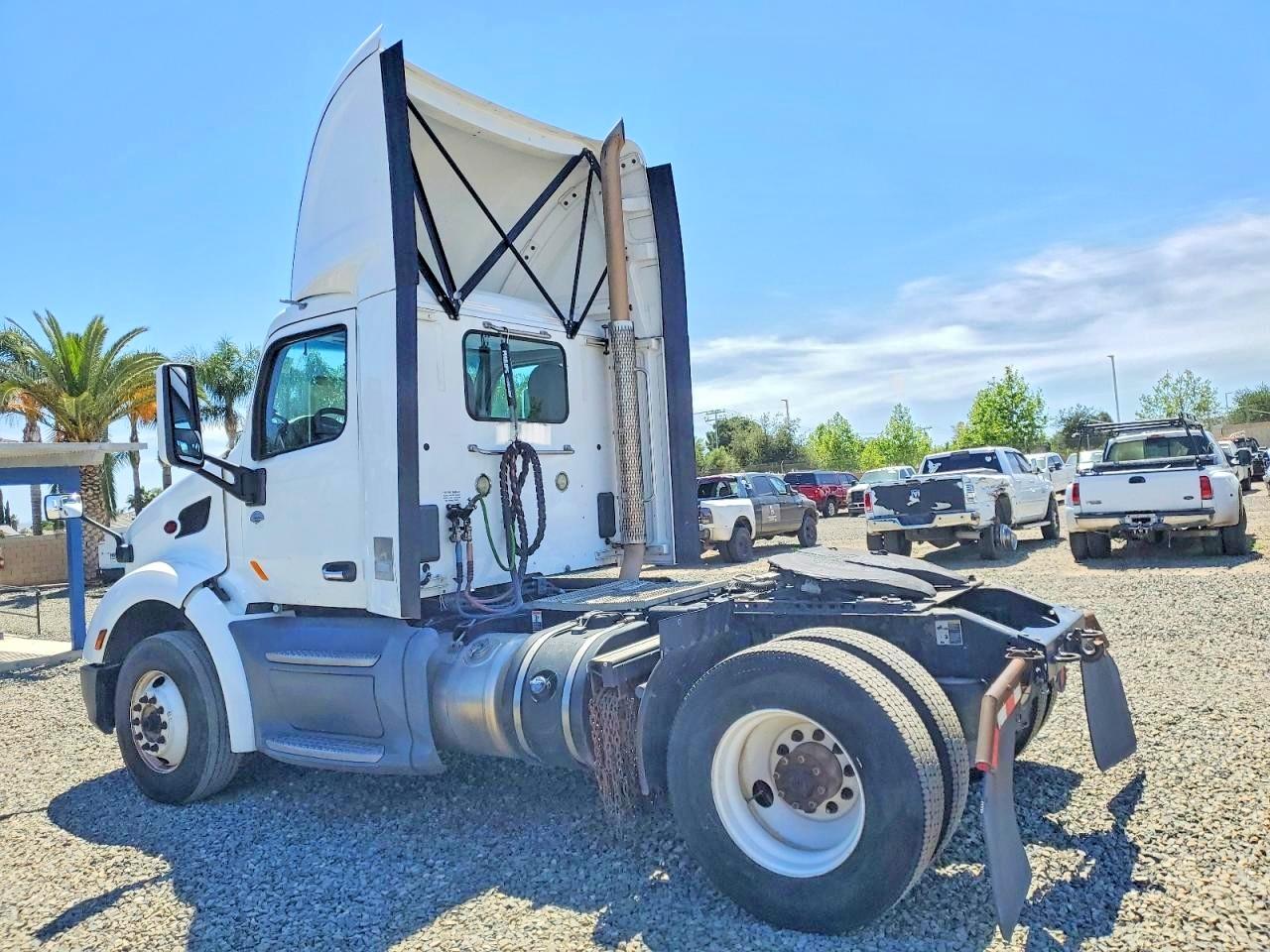 Peterbilt 579