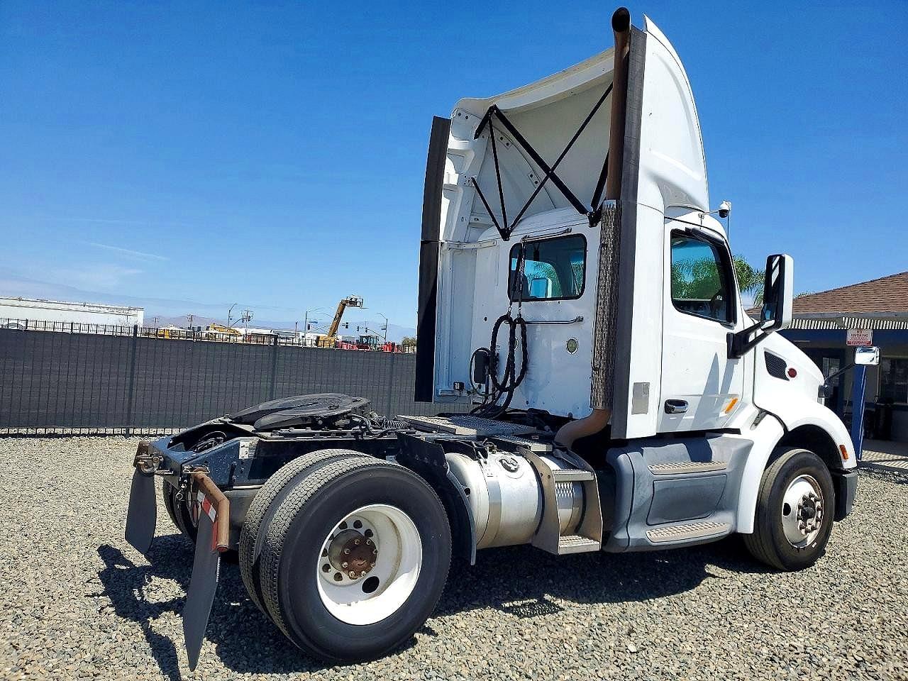 Peterbilt 579