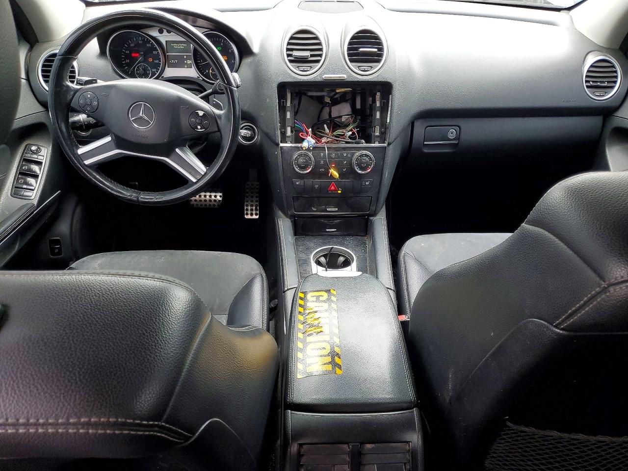 Mercedes-Benz M-Class 350