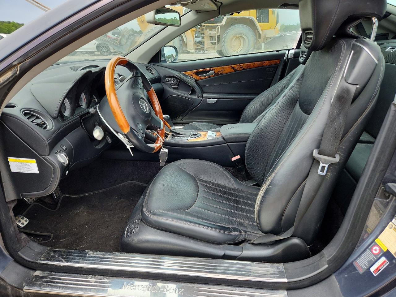 Mercedes-Benz S-Class 550