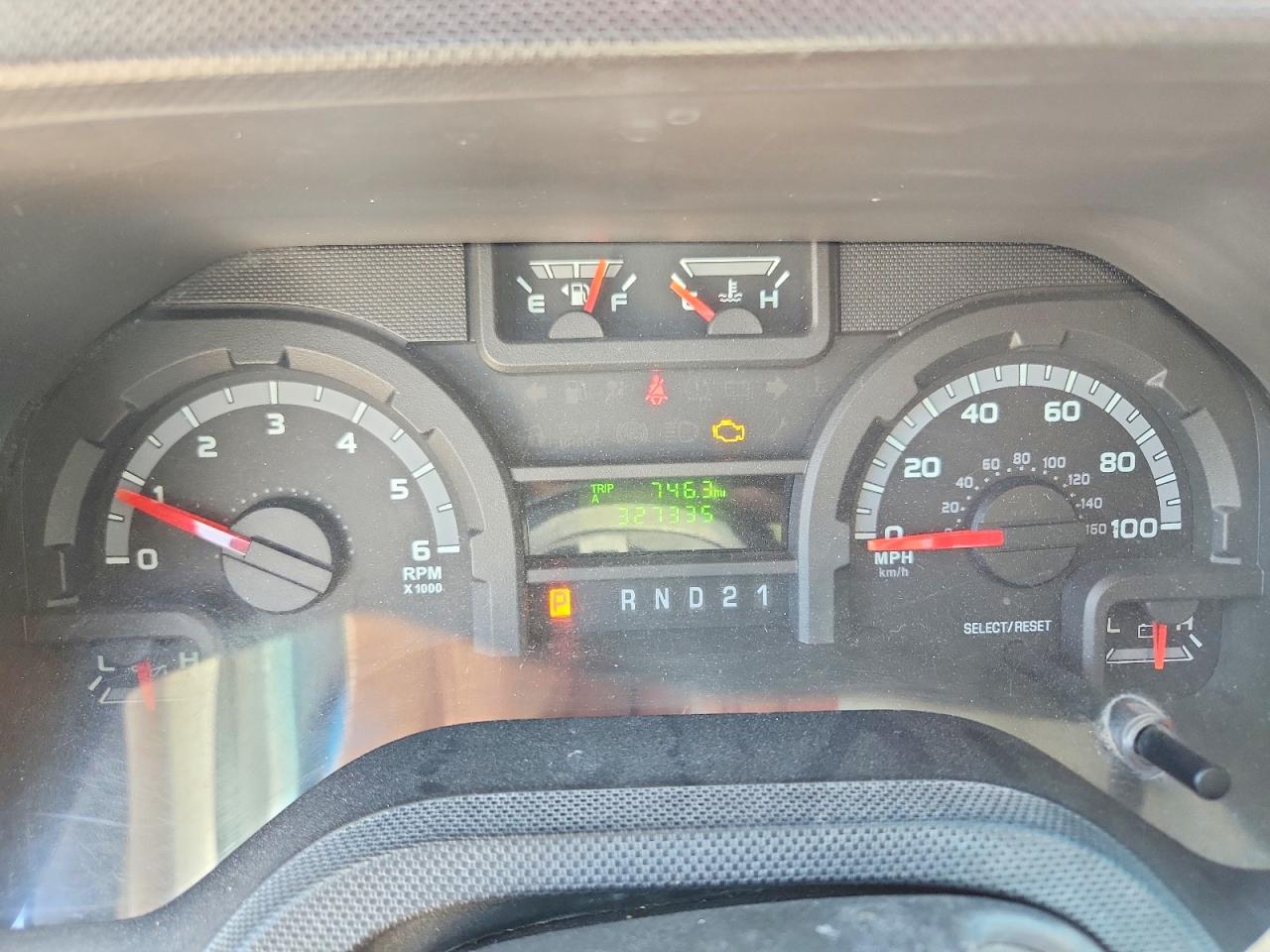Ford Econoline E250 Van