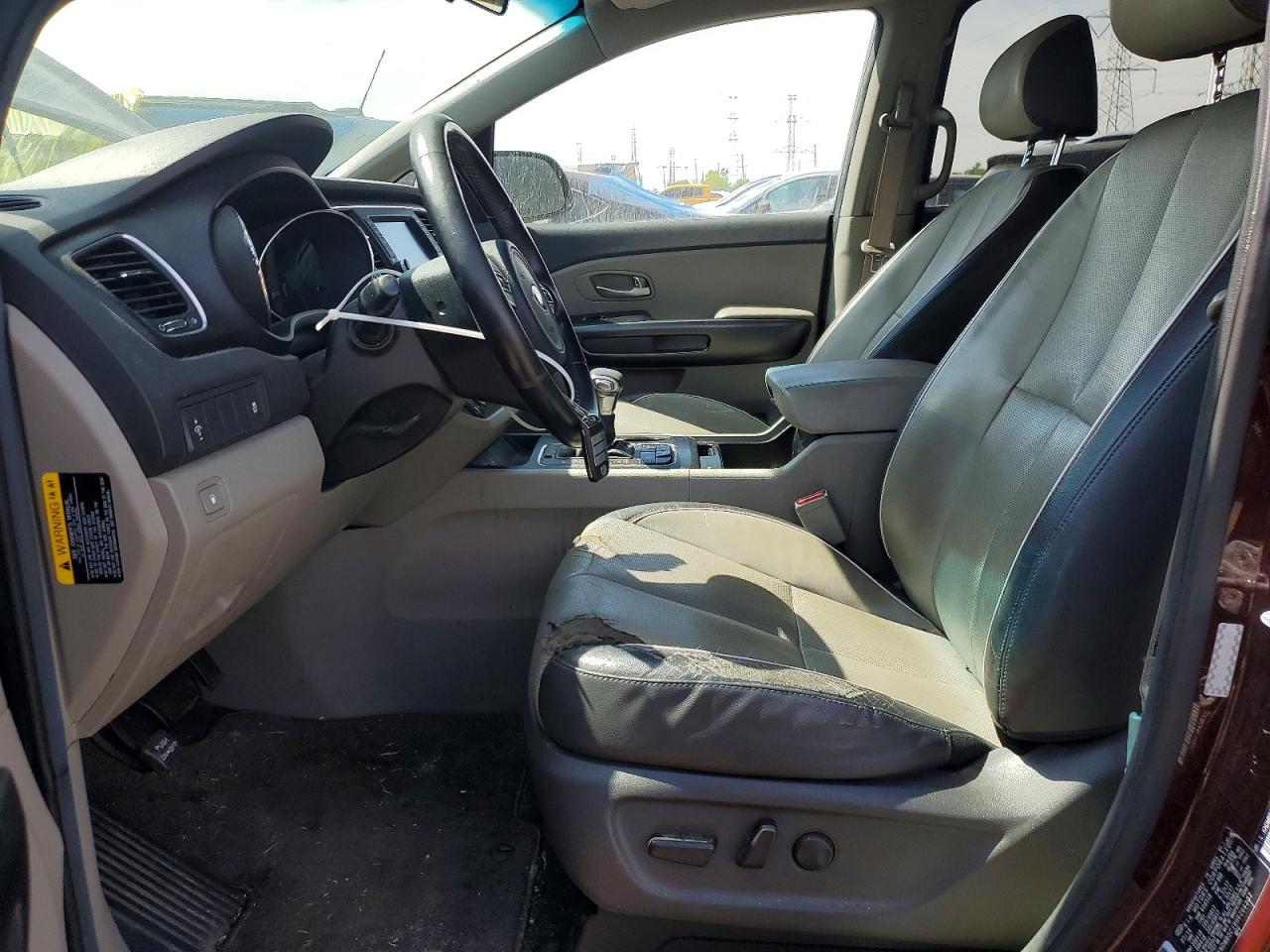 Kia Sedona Lx