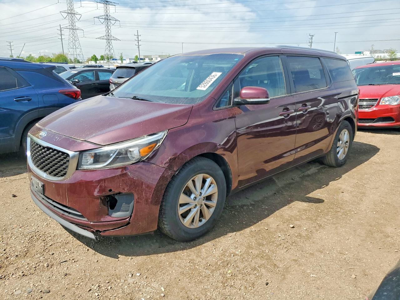 Salvage Kia Sedona Image