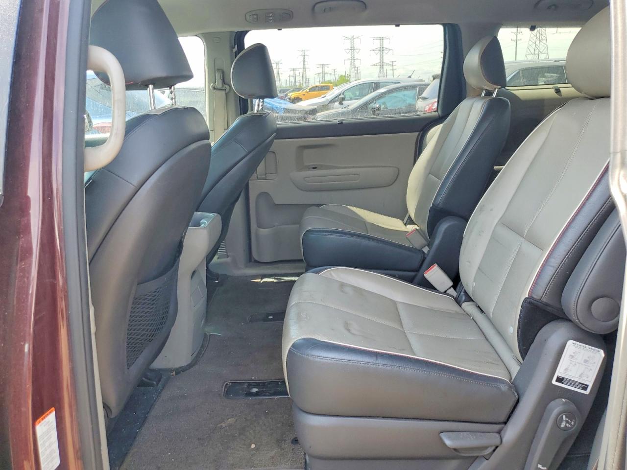 Kia Sedona Lx