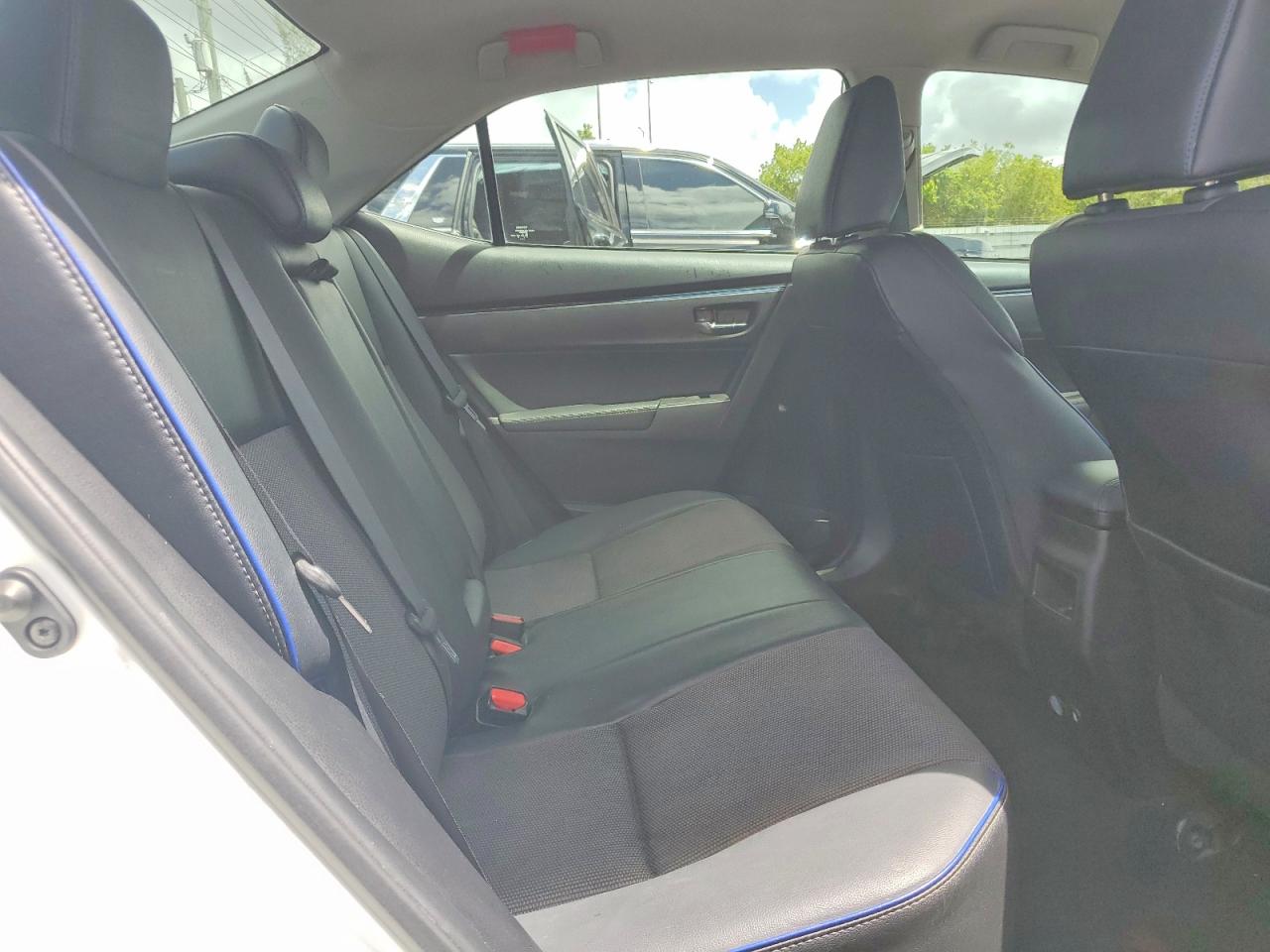Toyota Corolla Se