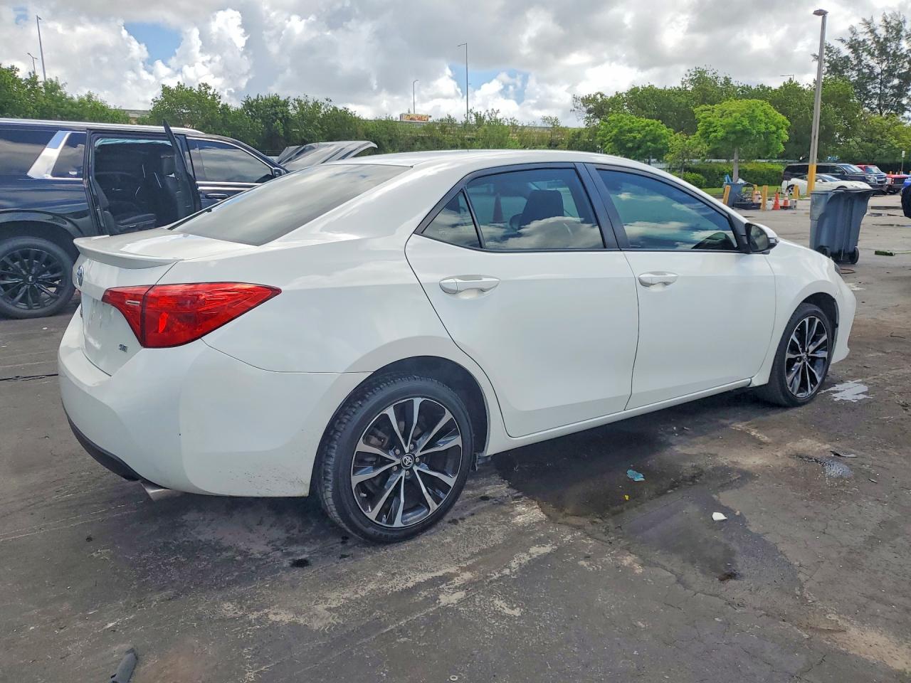 Toyota Corolla Se