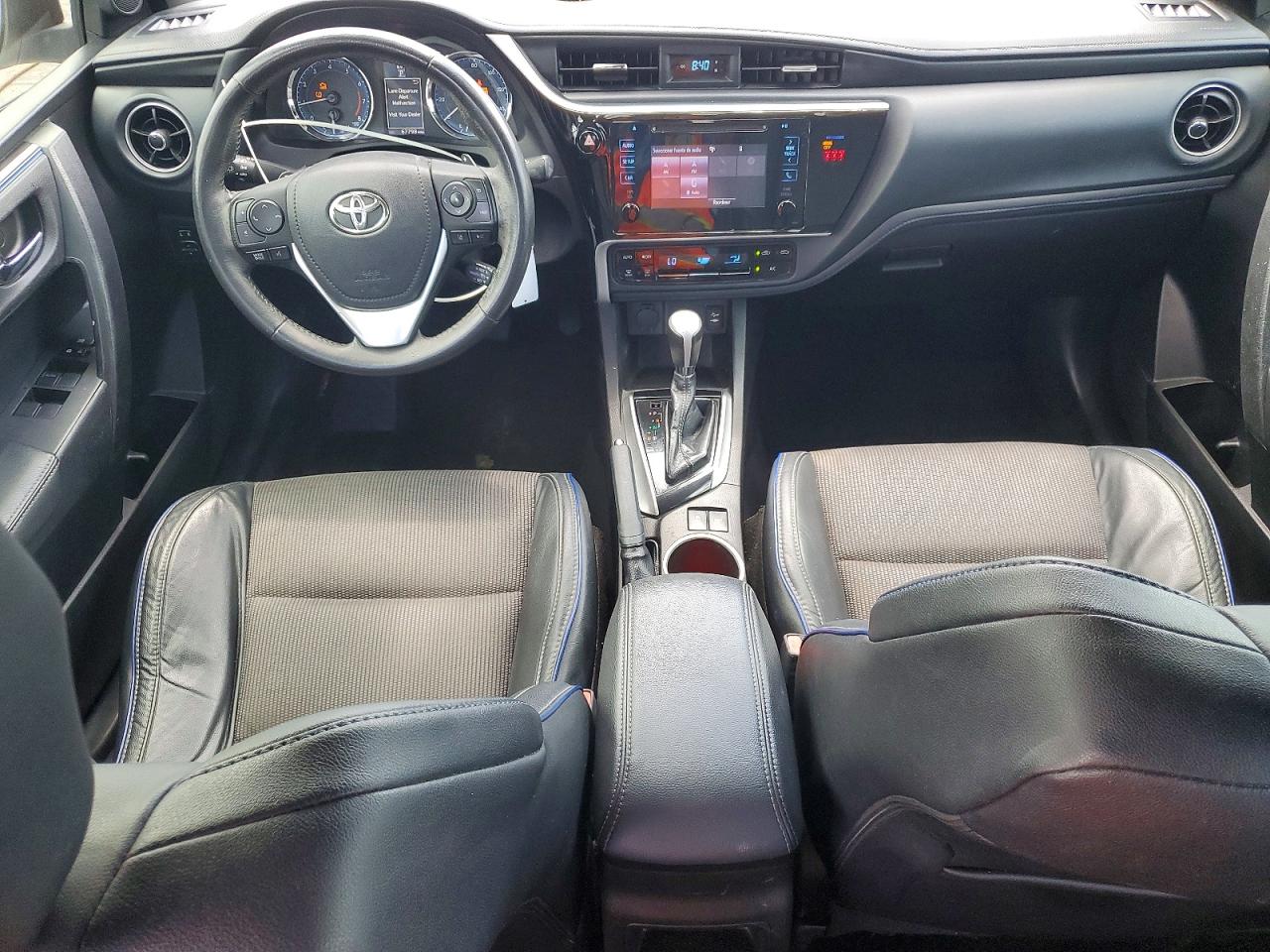 Toyota Corolla Se