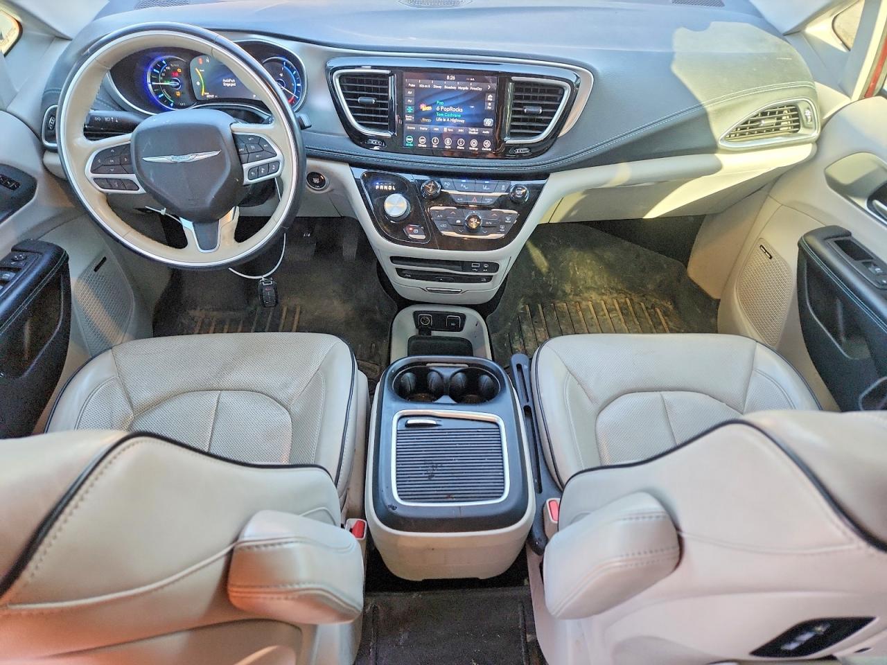 Chrysler Pacifica Hybrid Limited