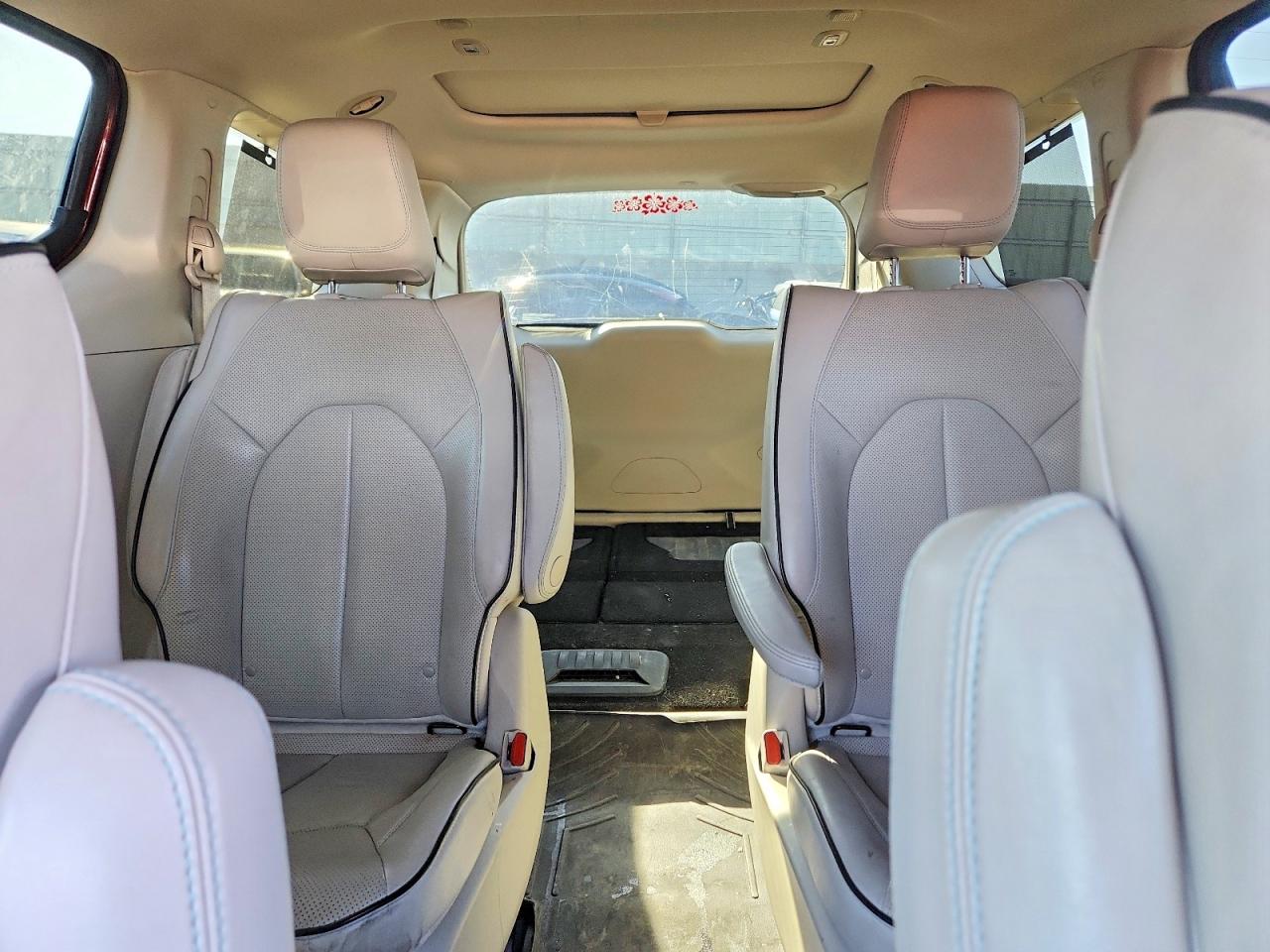 Chrysler Pacifica Hybrid Limited