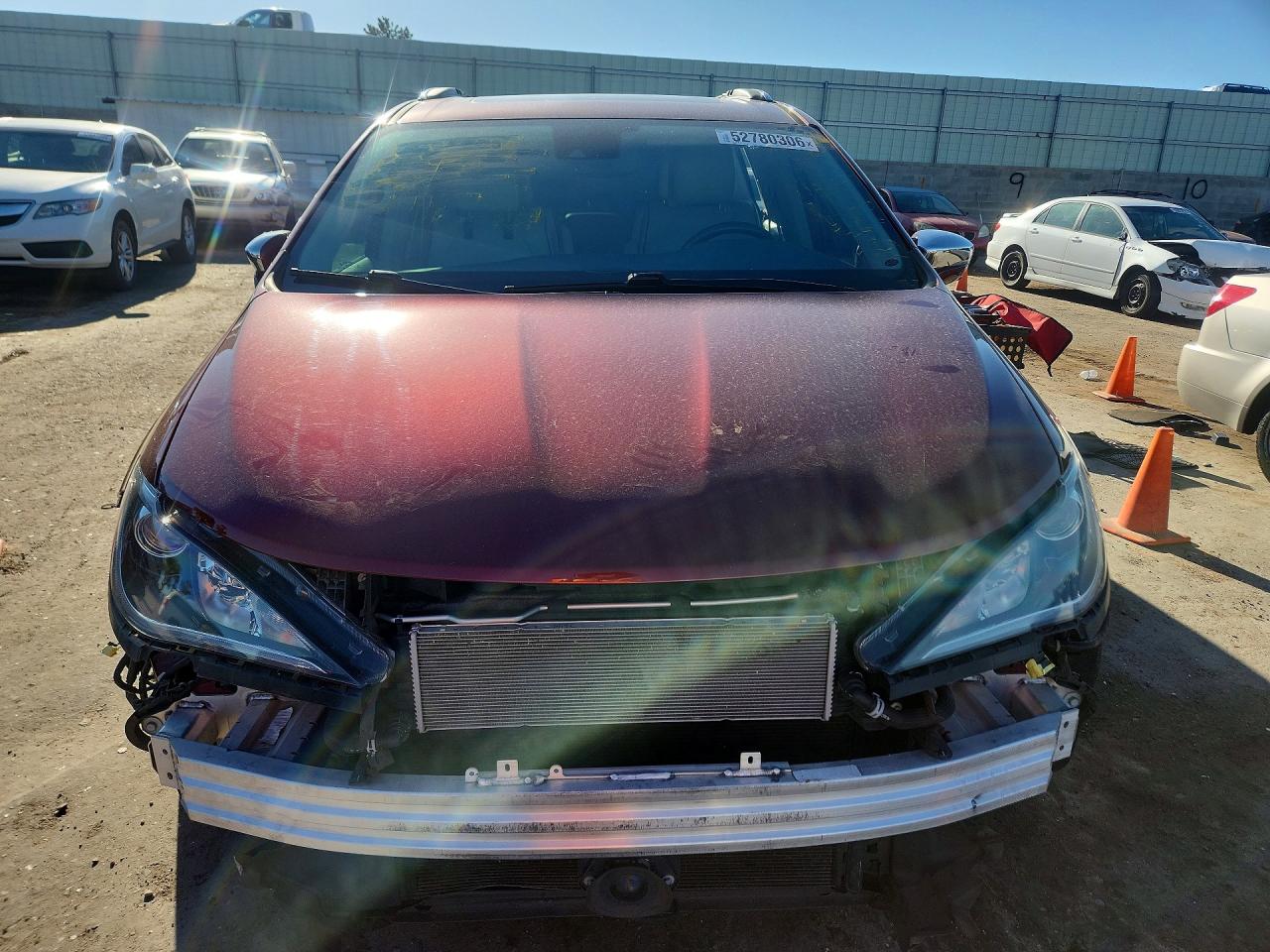 Chrysler Pacifica Hybrid Limited