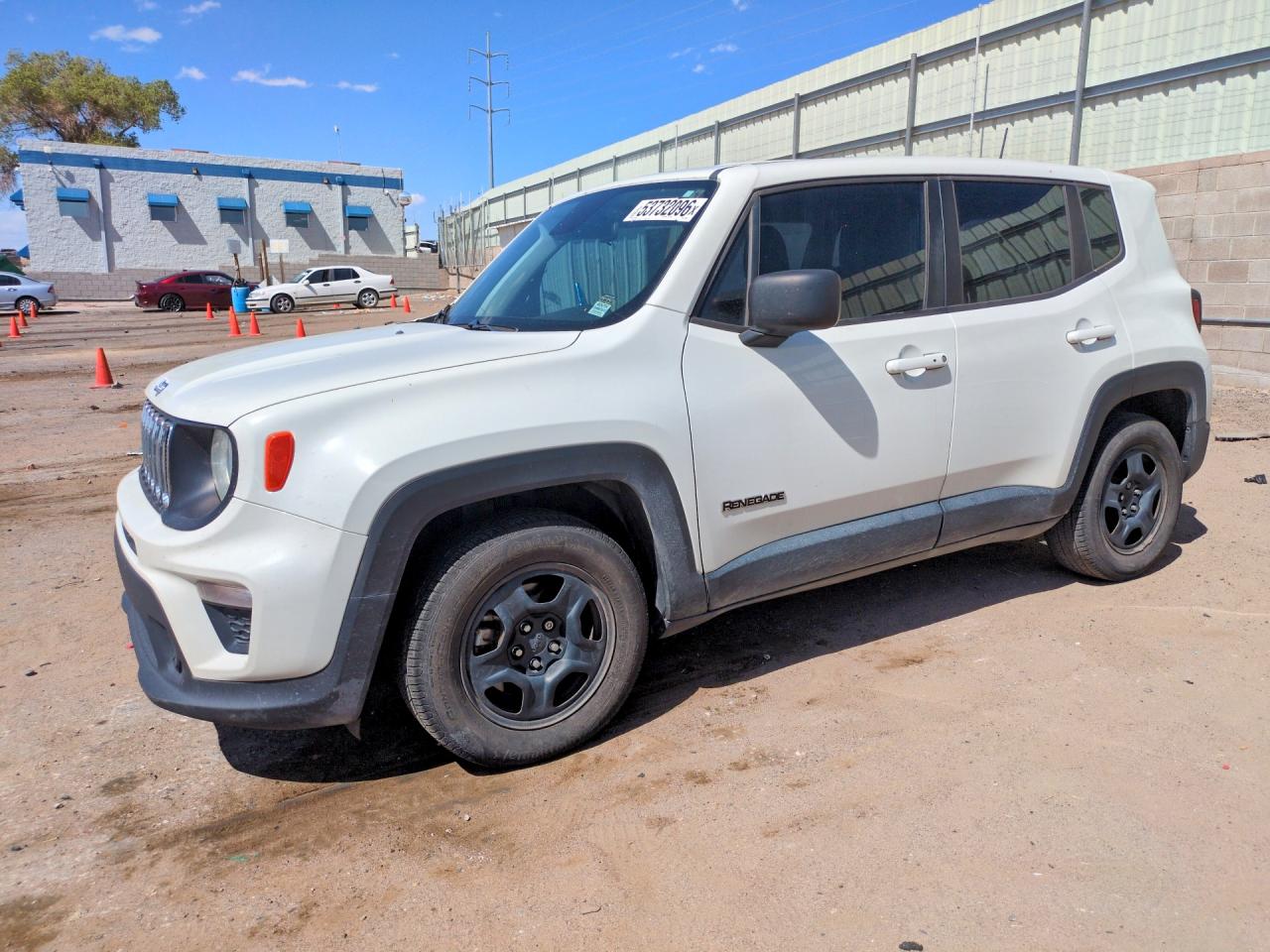 Salvage Jeep Renegade Image