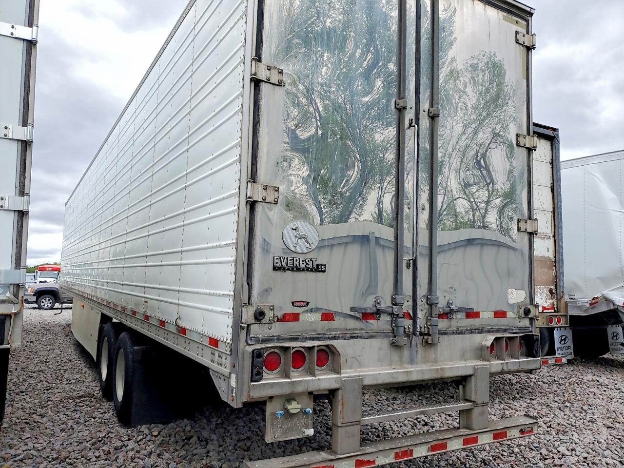 Great Dane Trailers
