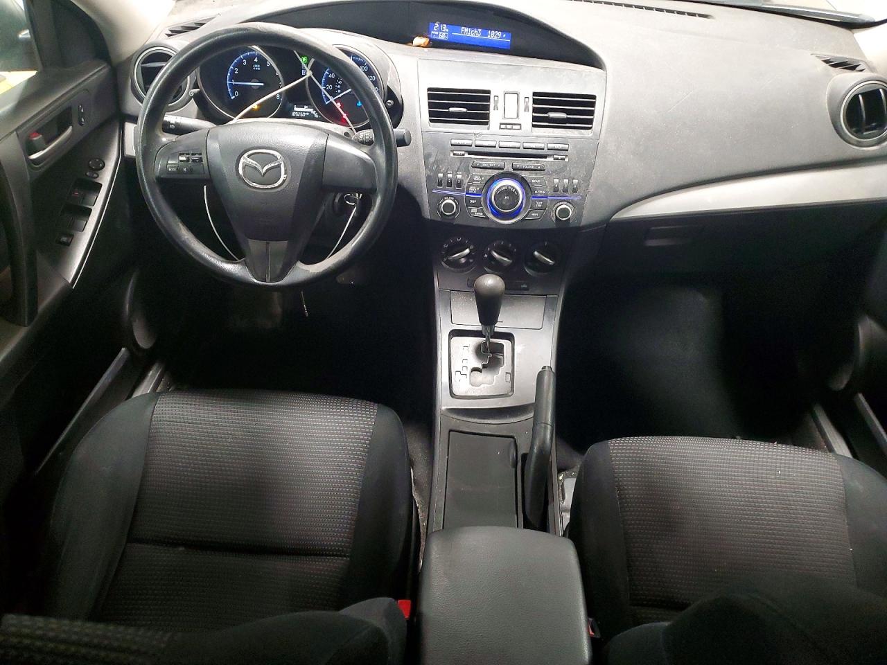 Mazda 3 I