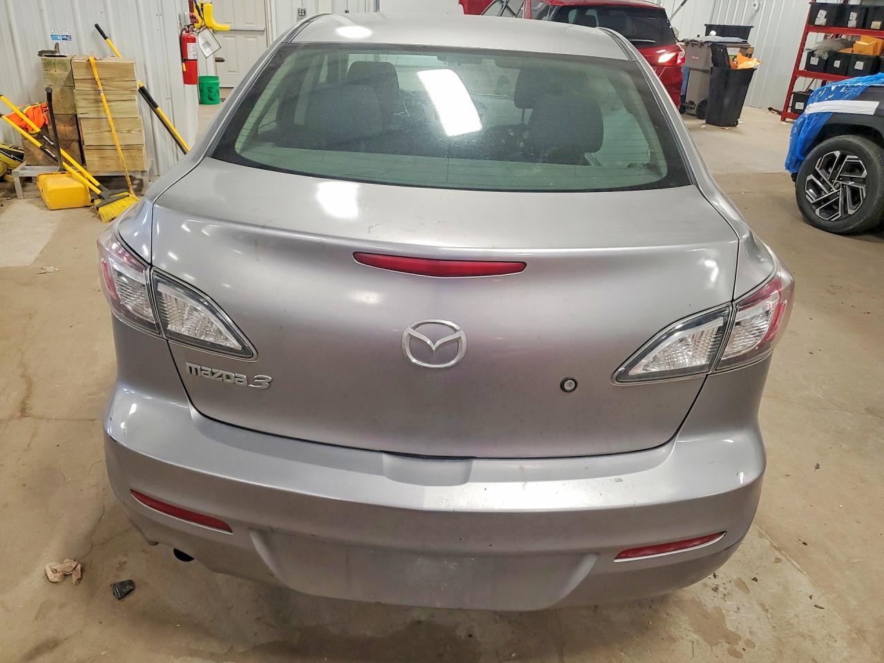 Mazda 3 I
