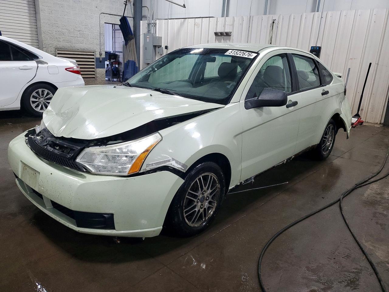 Salvage Ford Focus Image