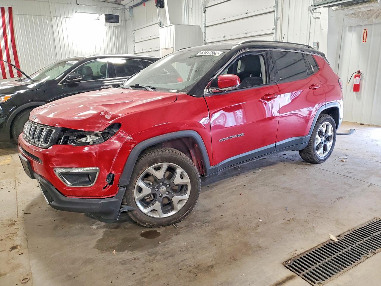 Salvage Jeep Compass Image