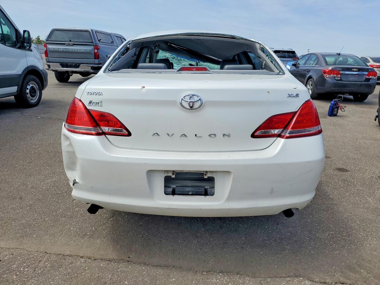 Toyota Avalon Xls