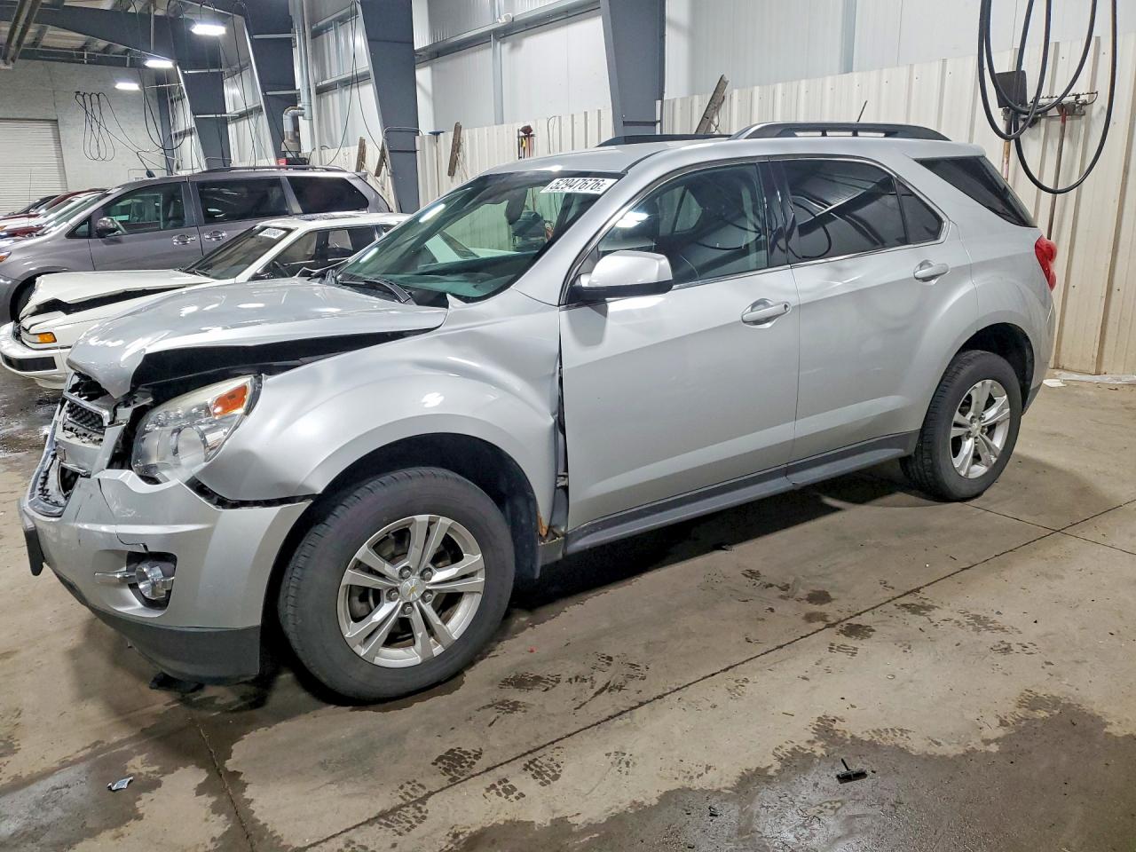 Salvage Chevrolet Equinox Image