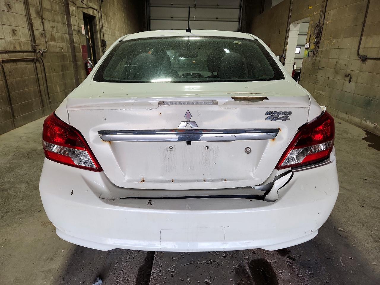 Mitsubishi Mirage G4 Es