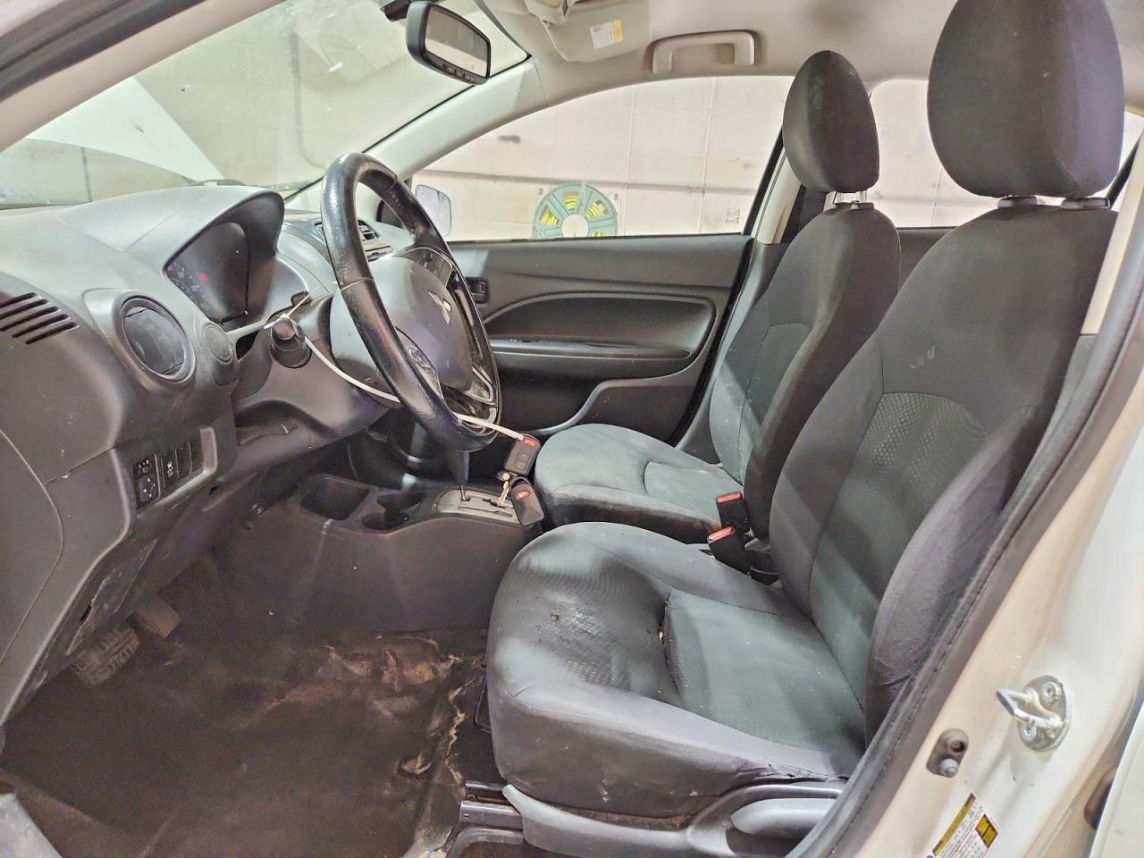 Mitsubishi Mirage G4 Es