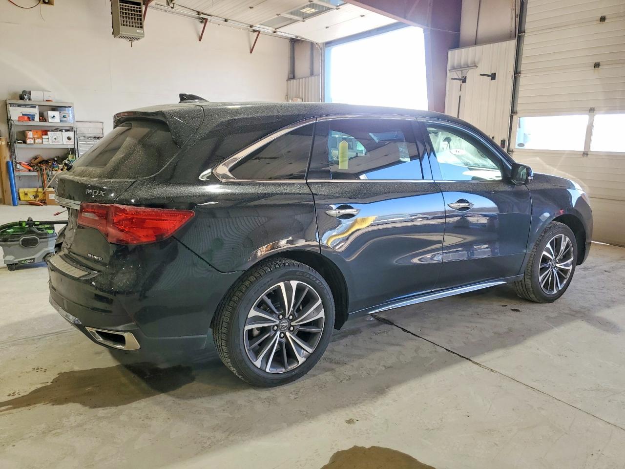 Acura MDX Technology