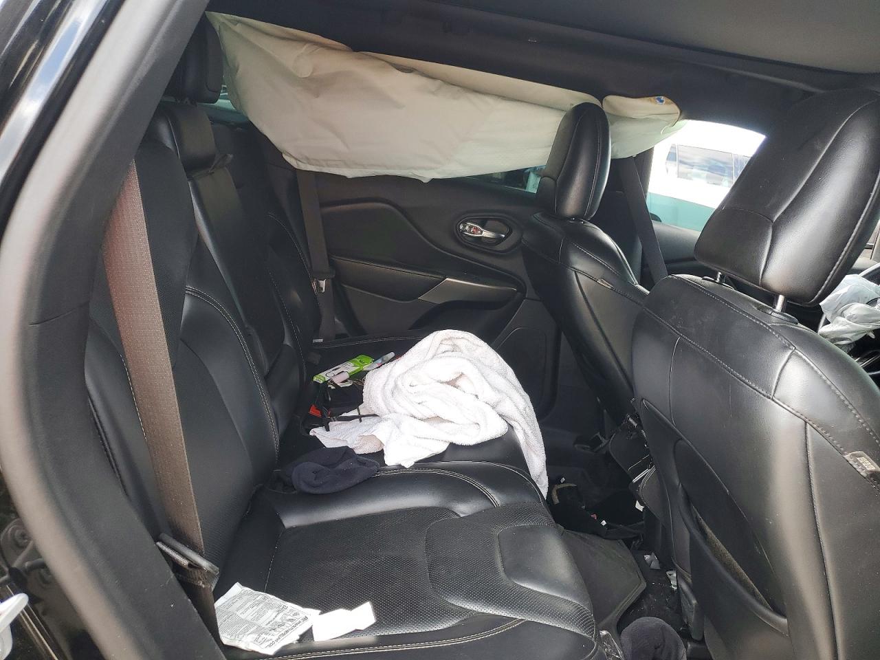 Jeep Grand Cherokee Latitude Lux