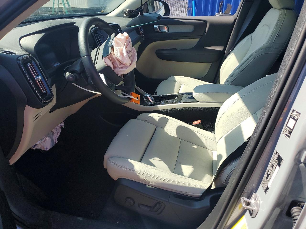 Volvo XC40 Plus