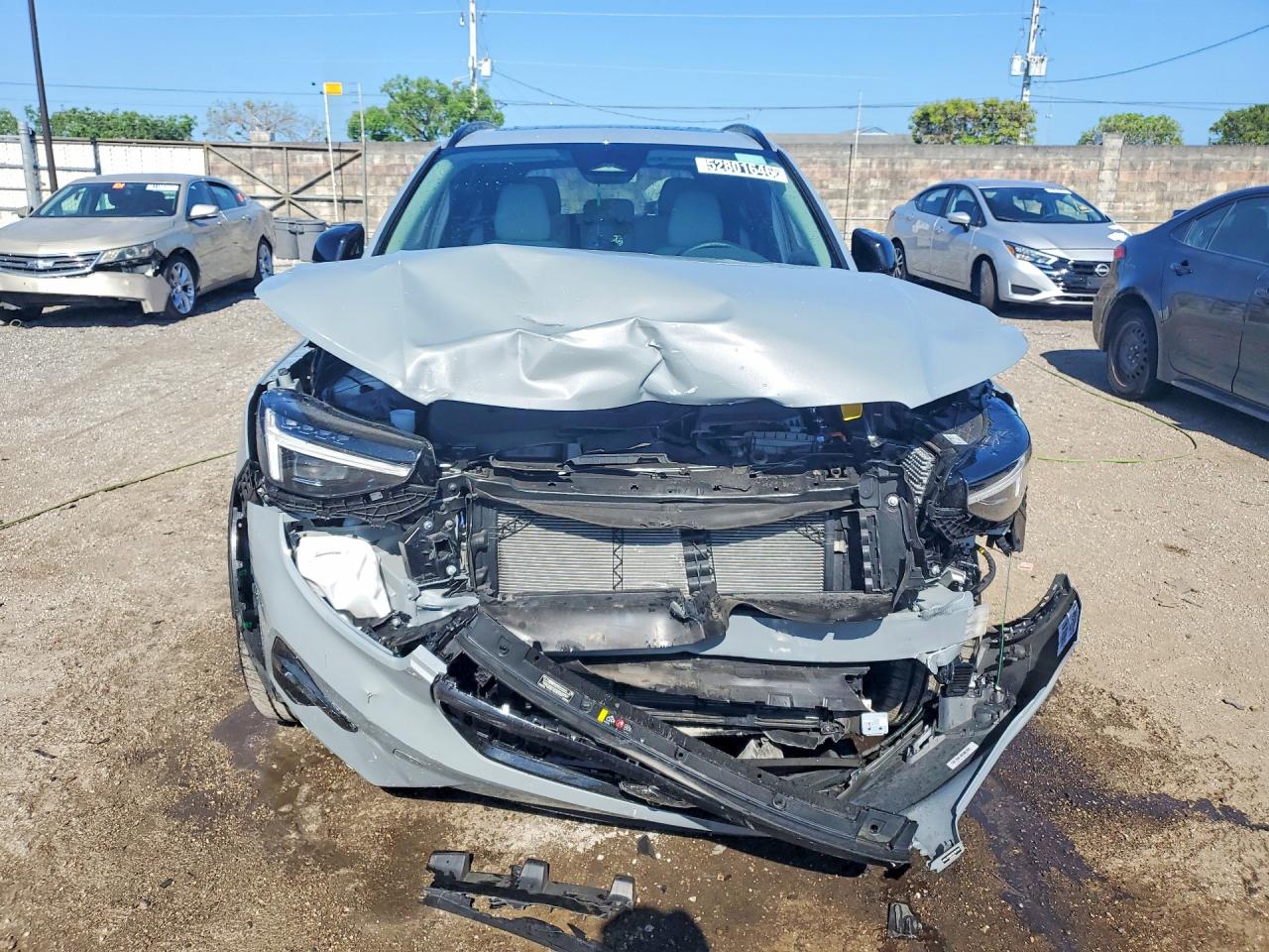 Volvo XC40 Plus