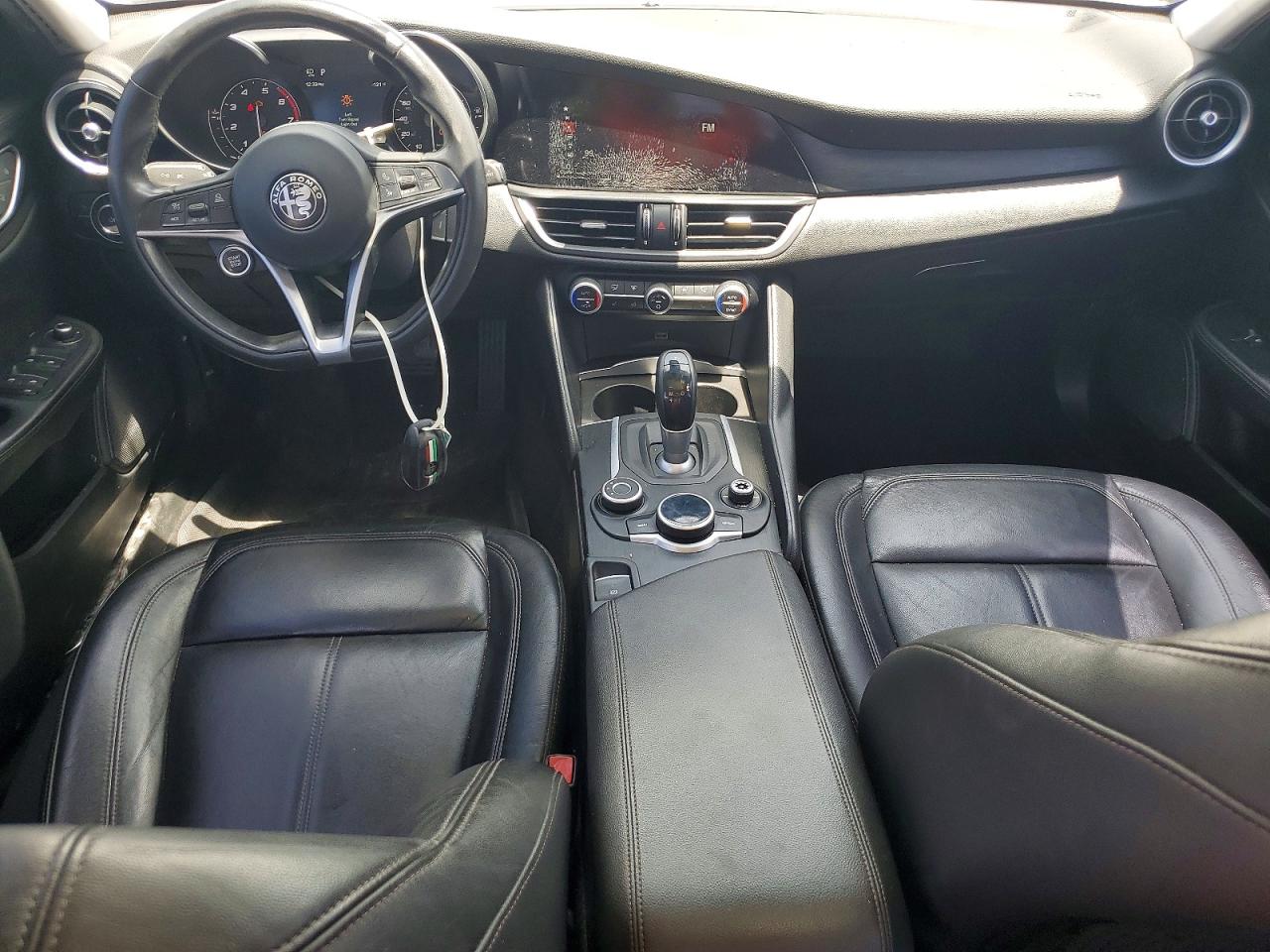 Alfa Romeo Giulia Q4
