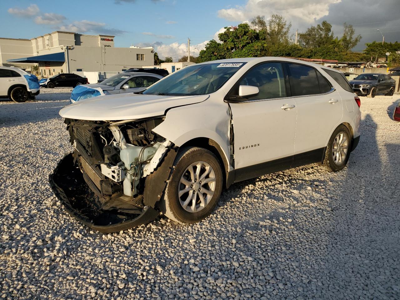 Salvage Chevrolet Equinox Image