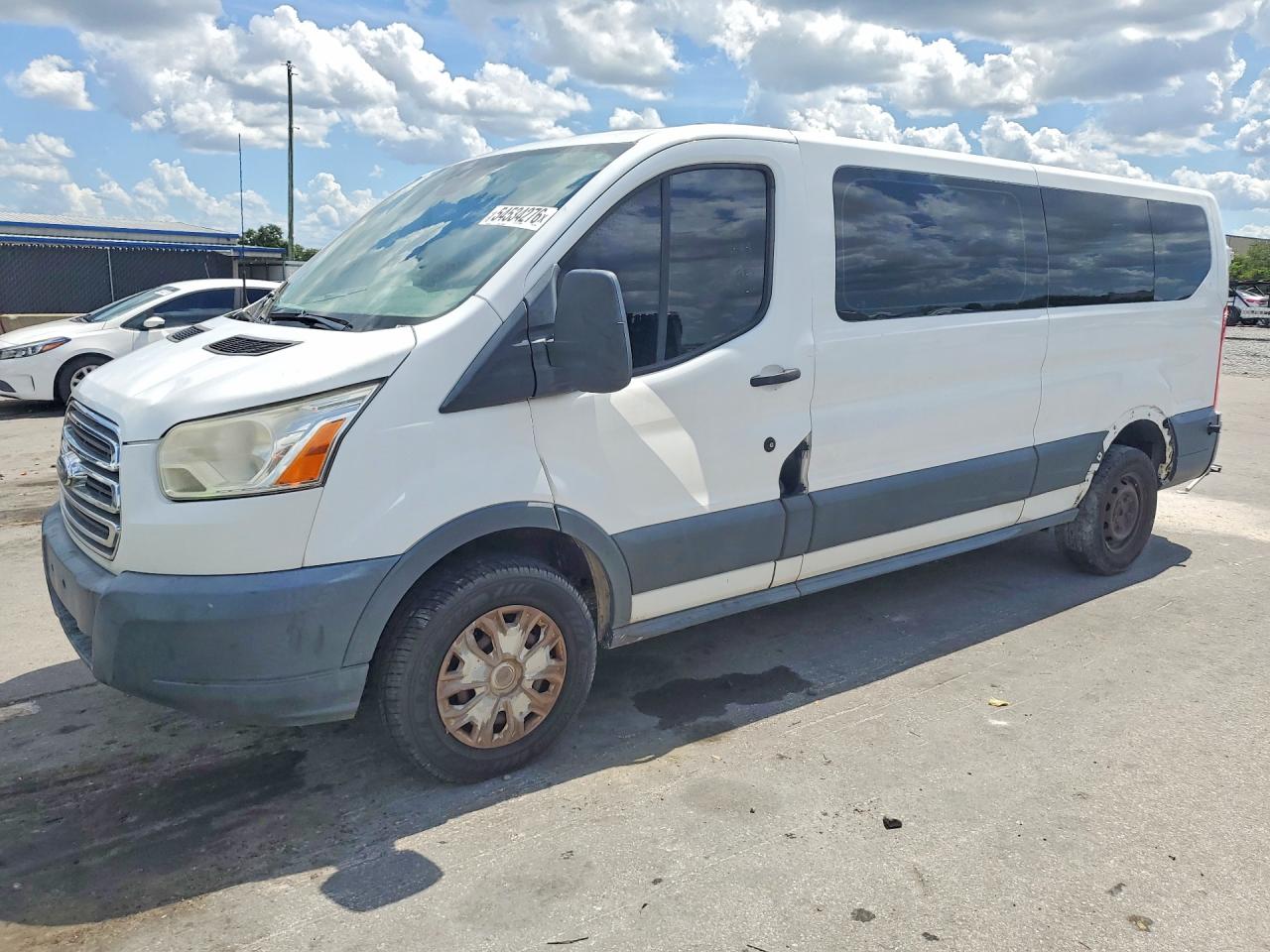 Salvage Ford Transit Image