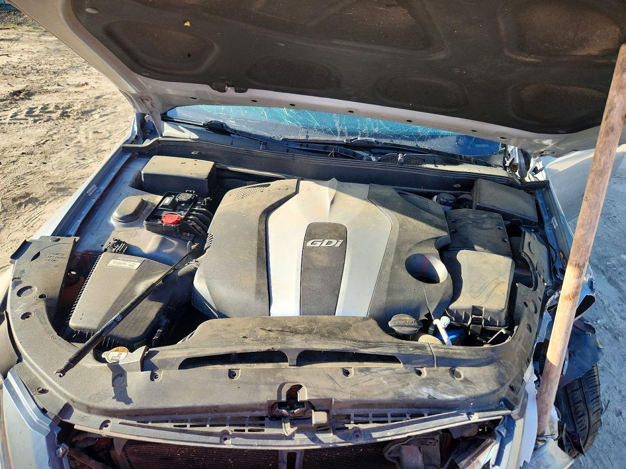 Hyundai Genesis 3.8l