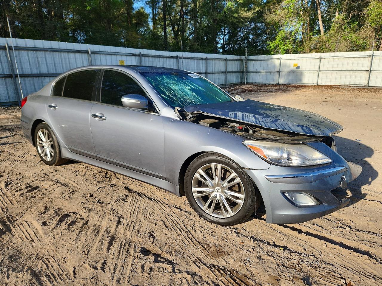 Hyundai Genesis 3.8l
