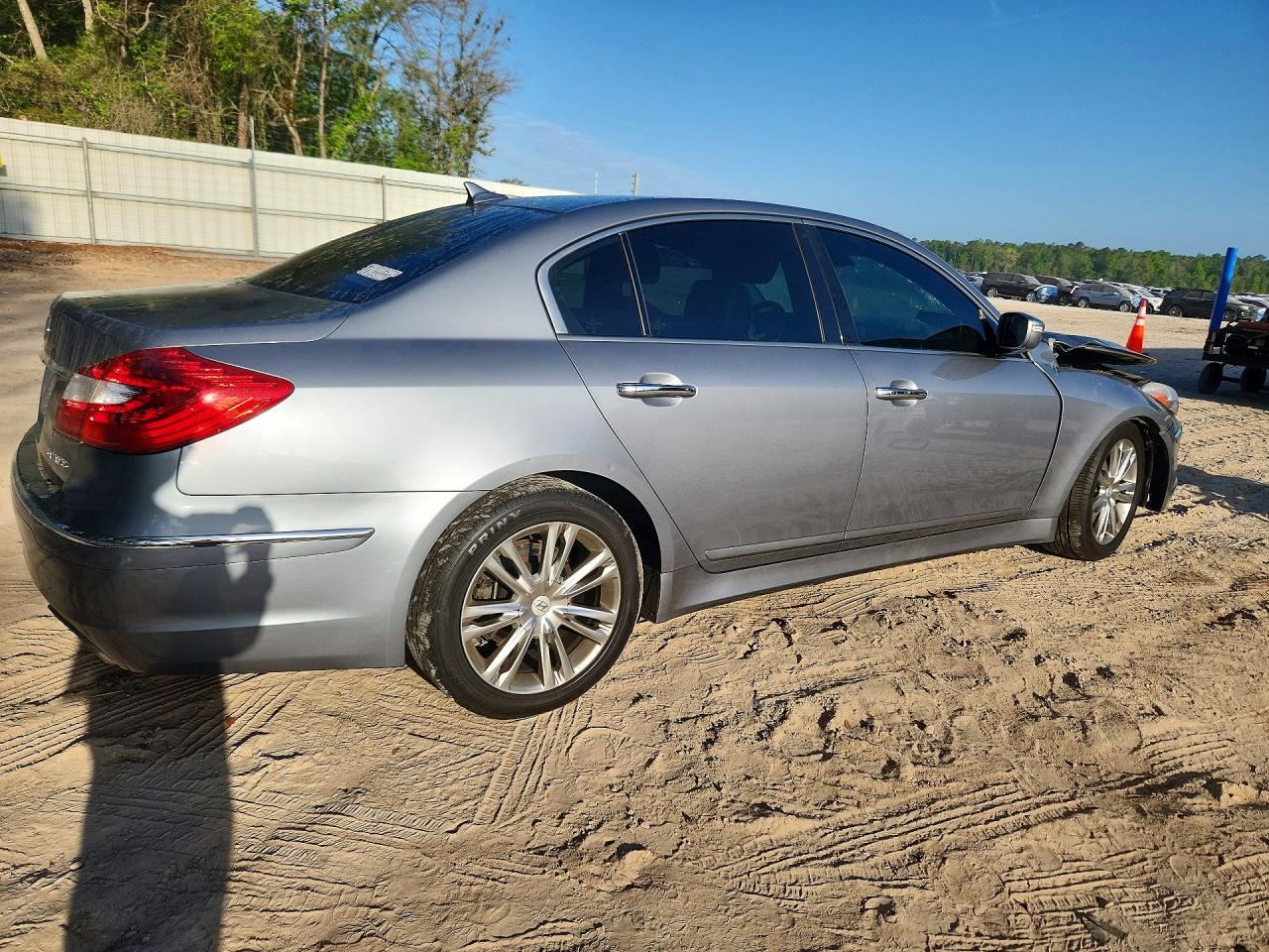 Hyundai Genesis 3.8l
