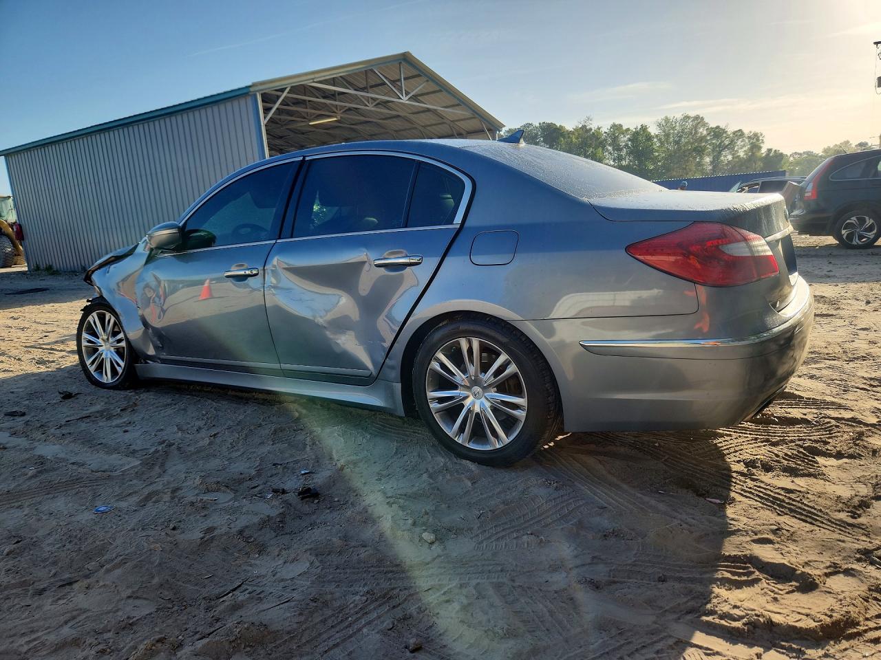 Hyundai Genesis 3.8l