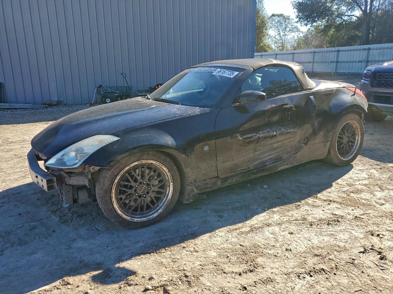 Salvage Nissan 350Z Image
